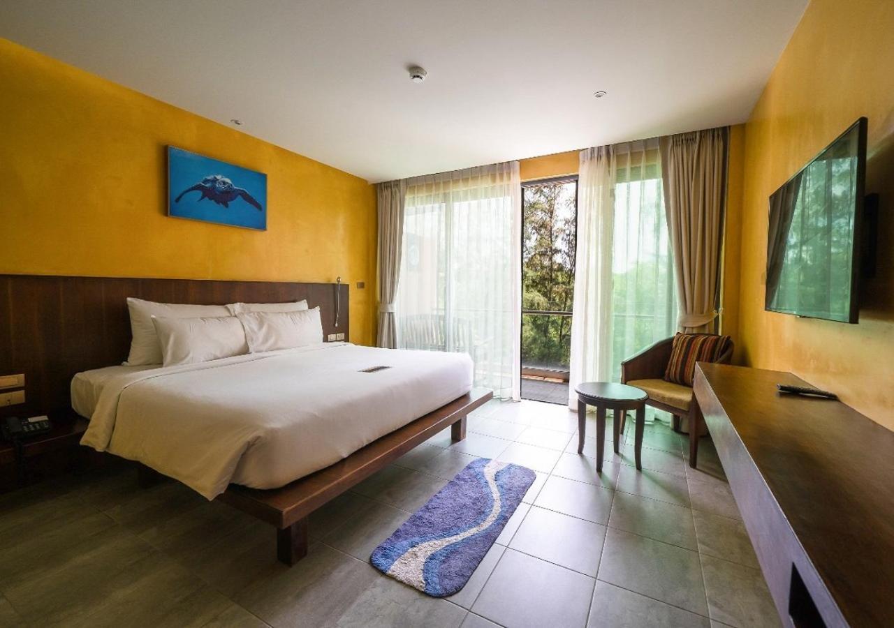 Отель Coriacea Beachfront Boutique Phuket - Sha Майкао-Бич